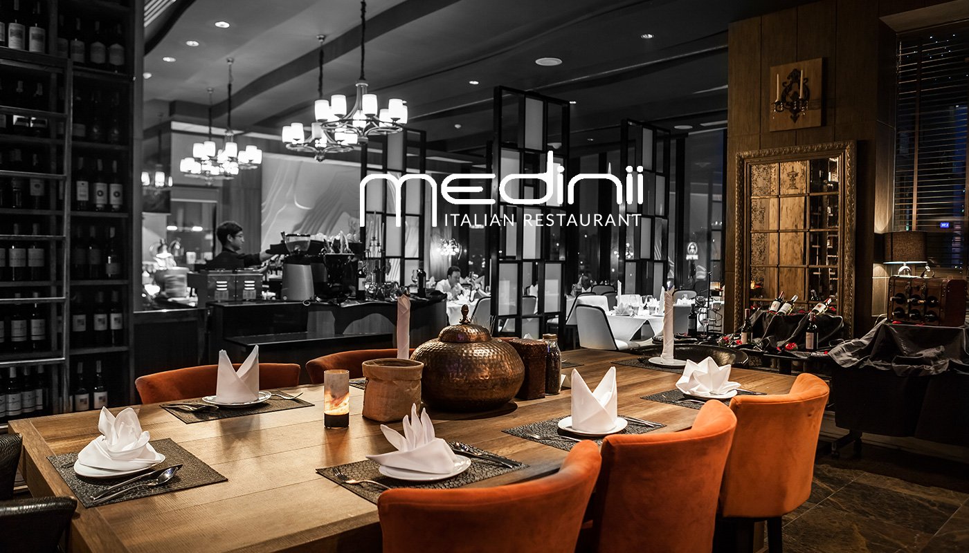 曼谷, 泰国 Hotel: Medinii Restaurant By Compass Dining